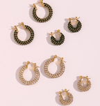 Créoles pavées strass Transparent et Vert émeraude comparaison petit et grand modèle finition or