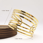 Bracelet spirale en finition or élégant et intemporel