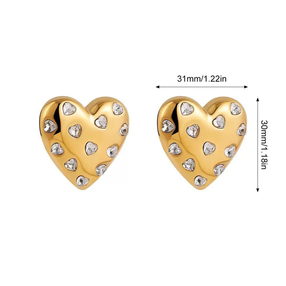 Boucles d'oreilles cœur précieux finition or design romantique