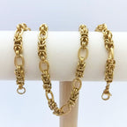 Collier maillons byzantins détail maille complexe finition or